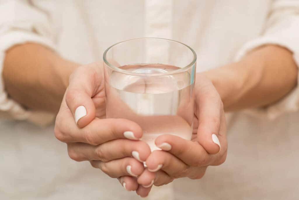 beber agua del grifo con un buen sabor