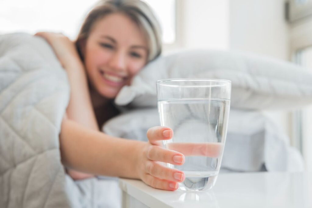 impacto del agua alcalina en la salud renal